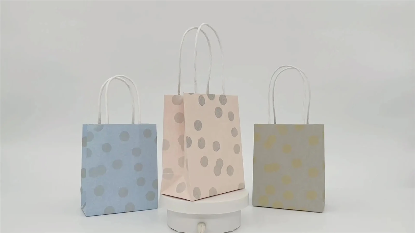 paper bags with handles